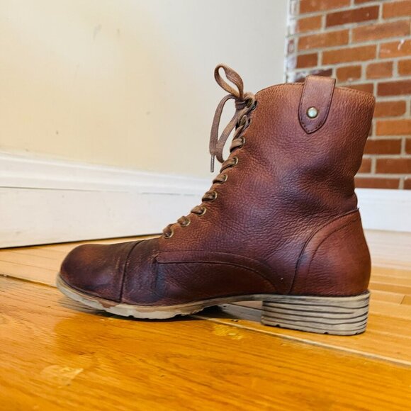 TaraM Womens Size 8 M Brown Leather Zip Laces Ankle Fashion Boots Bootie - Picture 6 of 16